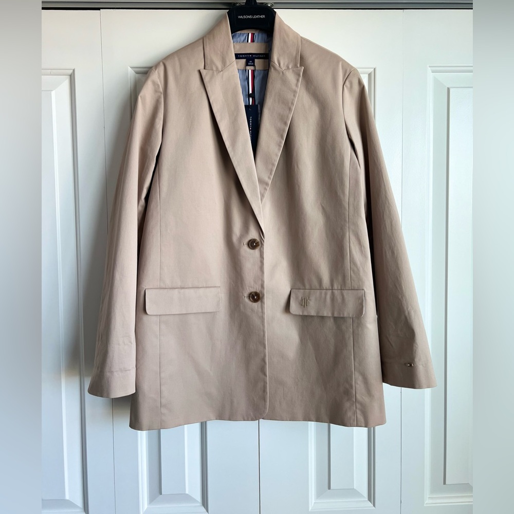 NWT Tommy Hilfiger Oversized Boyfriend Blazer Beige Size 00